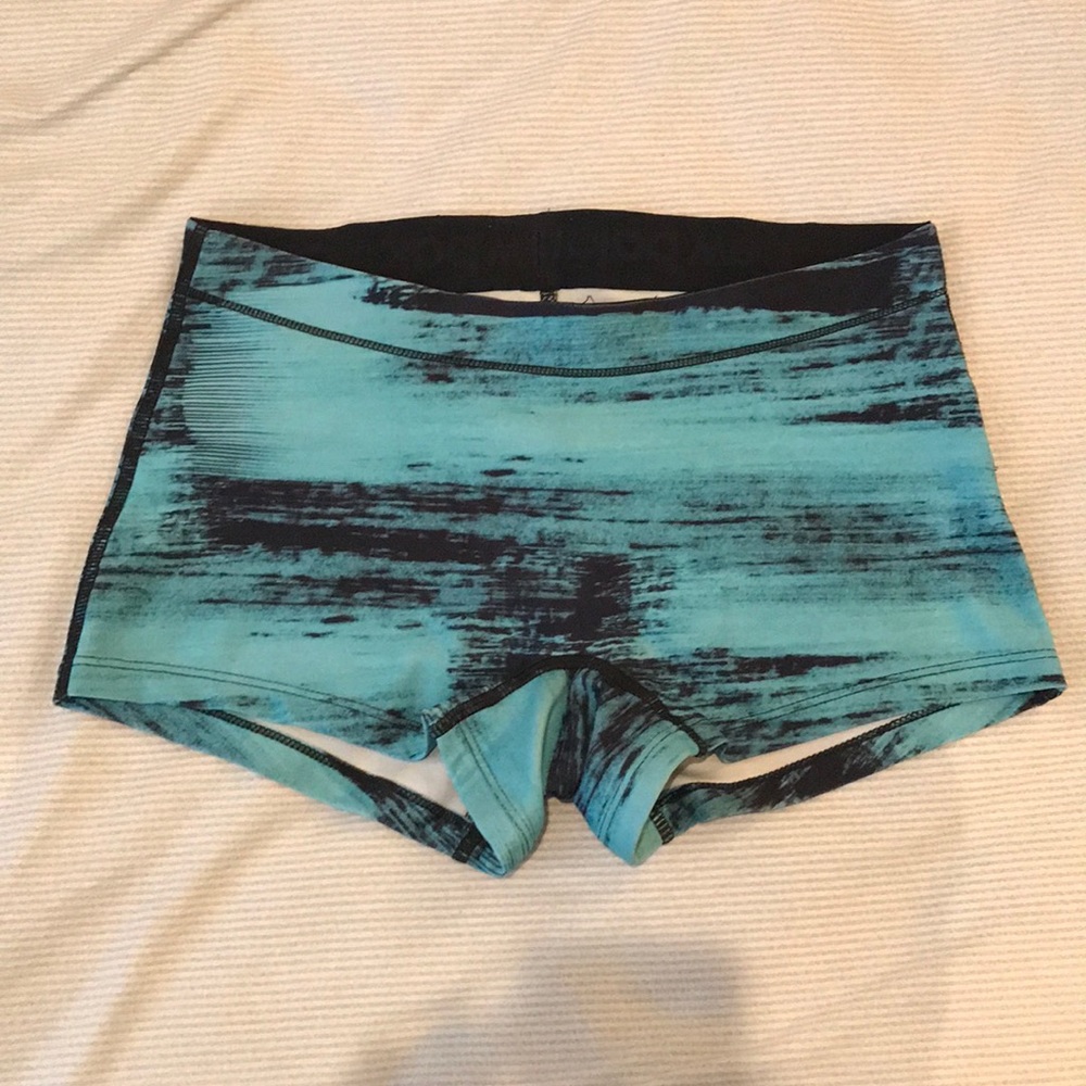 New balance compression shorts small
